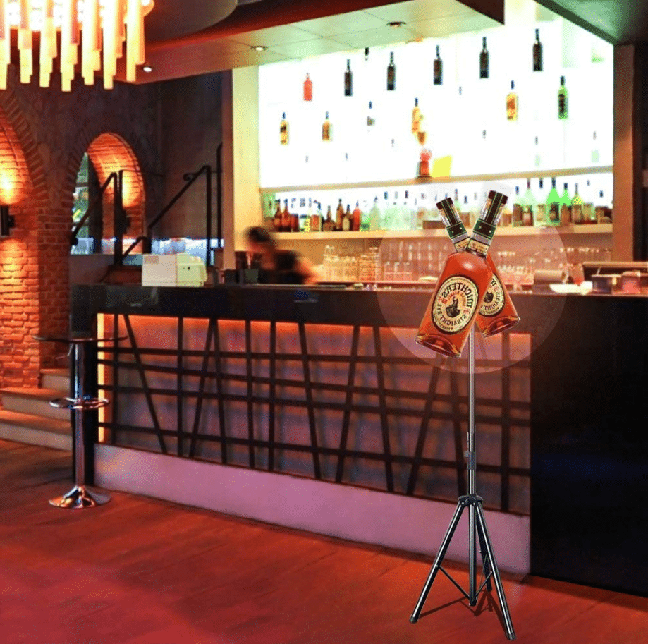 Đèn Hologram 3D cho quán bar – Giải Pháp Cho Thiết Kế Quán Bar Hiện Đại